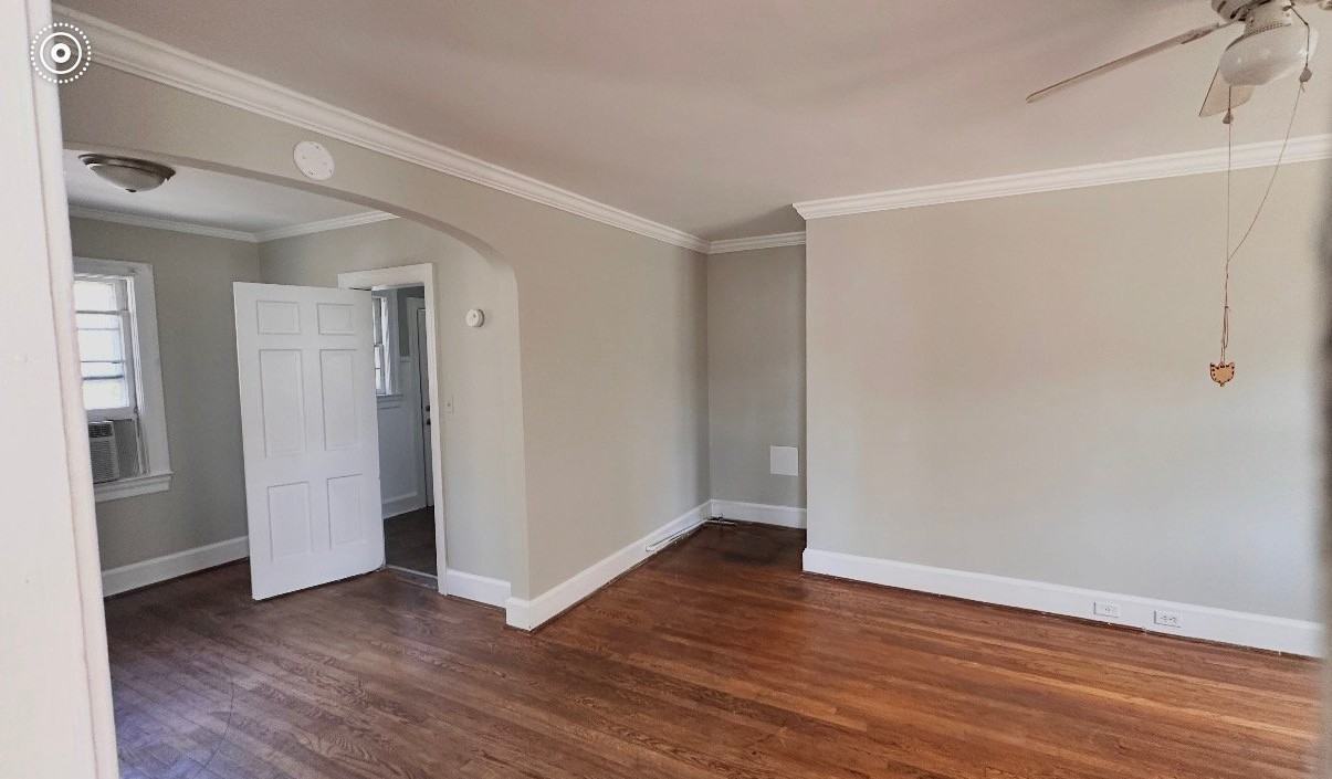 305 W Washington Ave #2 - Photo 2 of 8