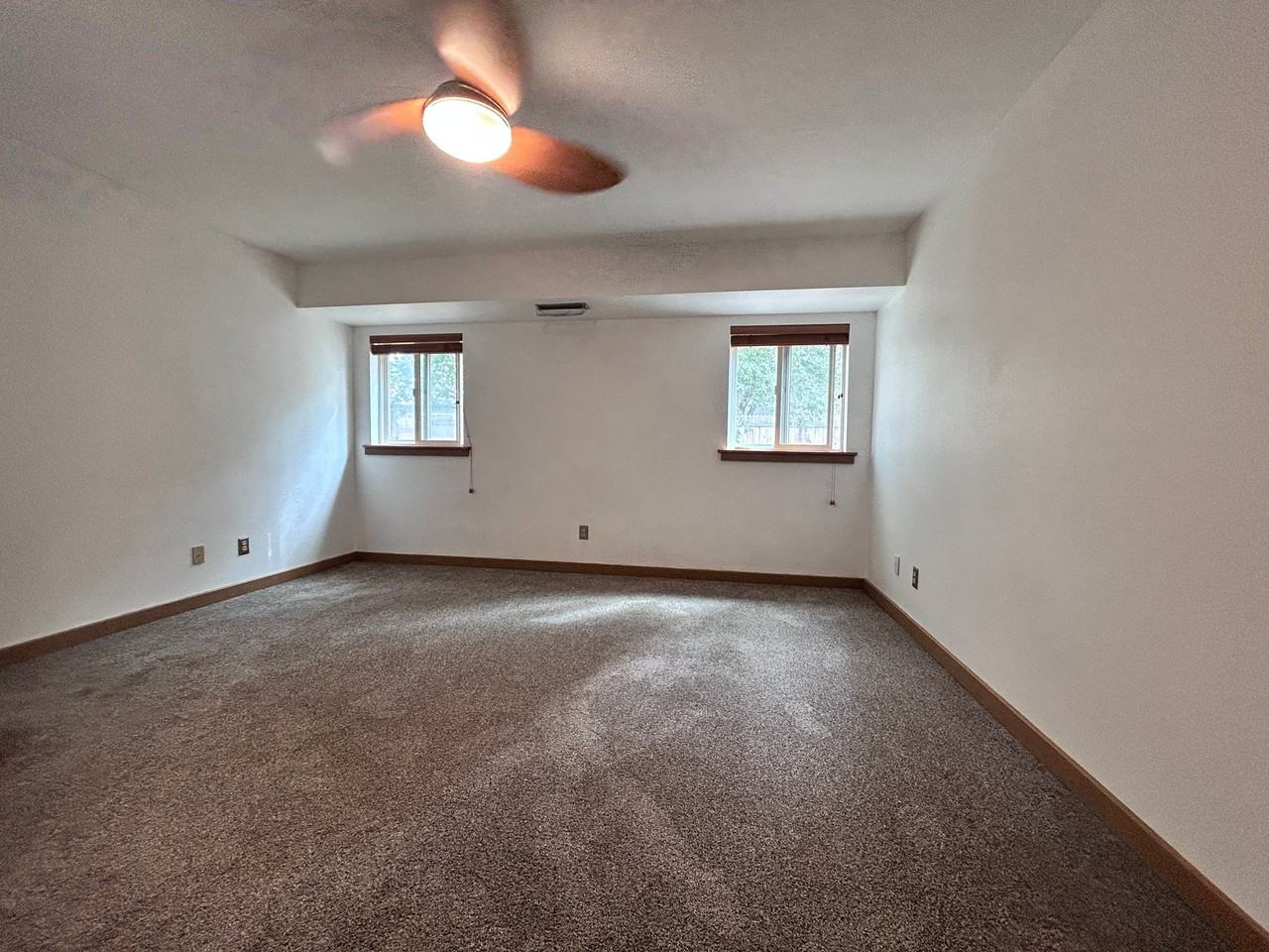 2650 N Nelson Dr - Photo 7 of 19