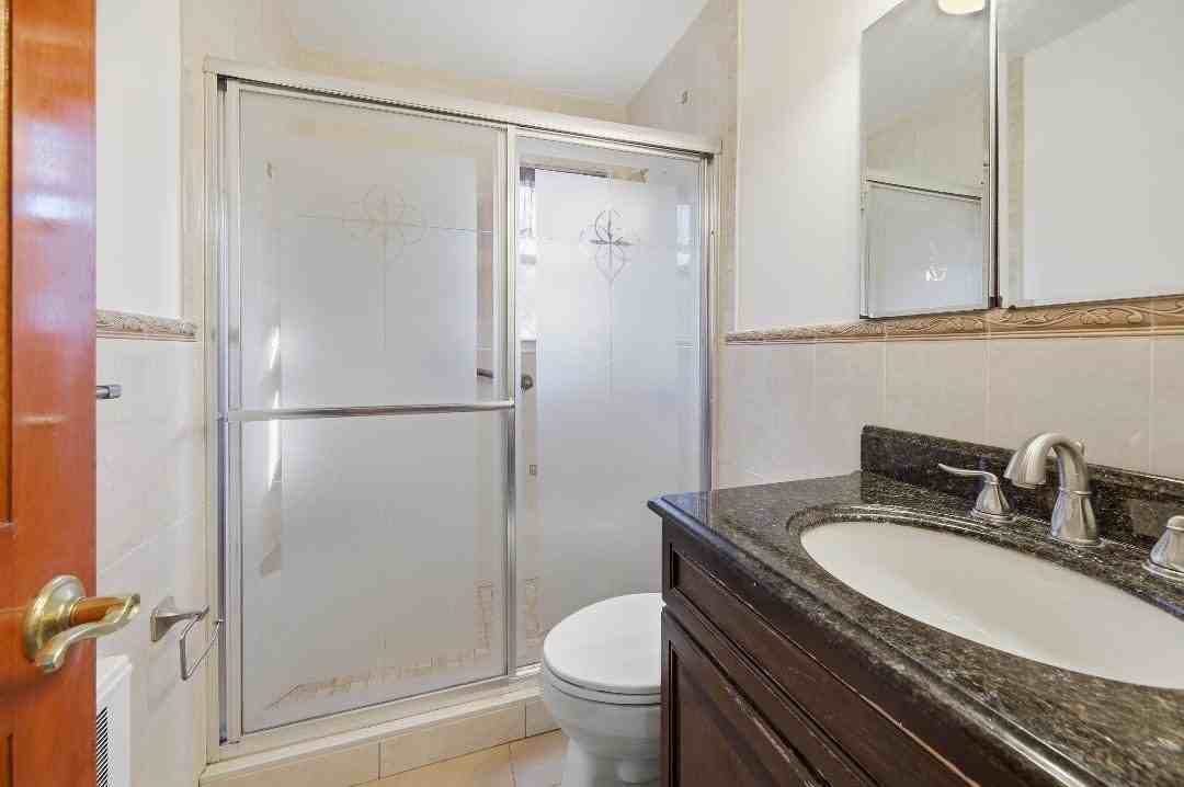 152/154 Harrison Ave - Photo 6 of 10