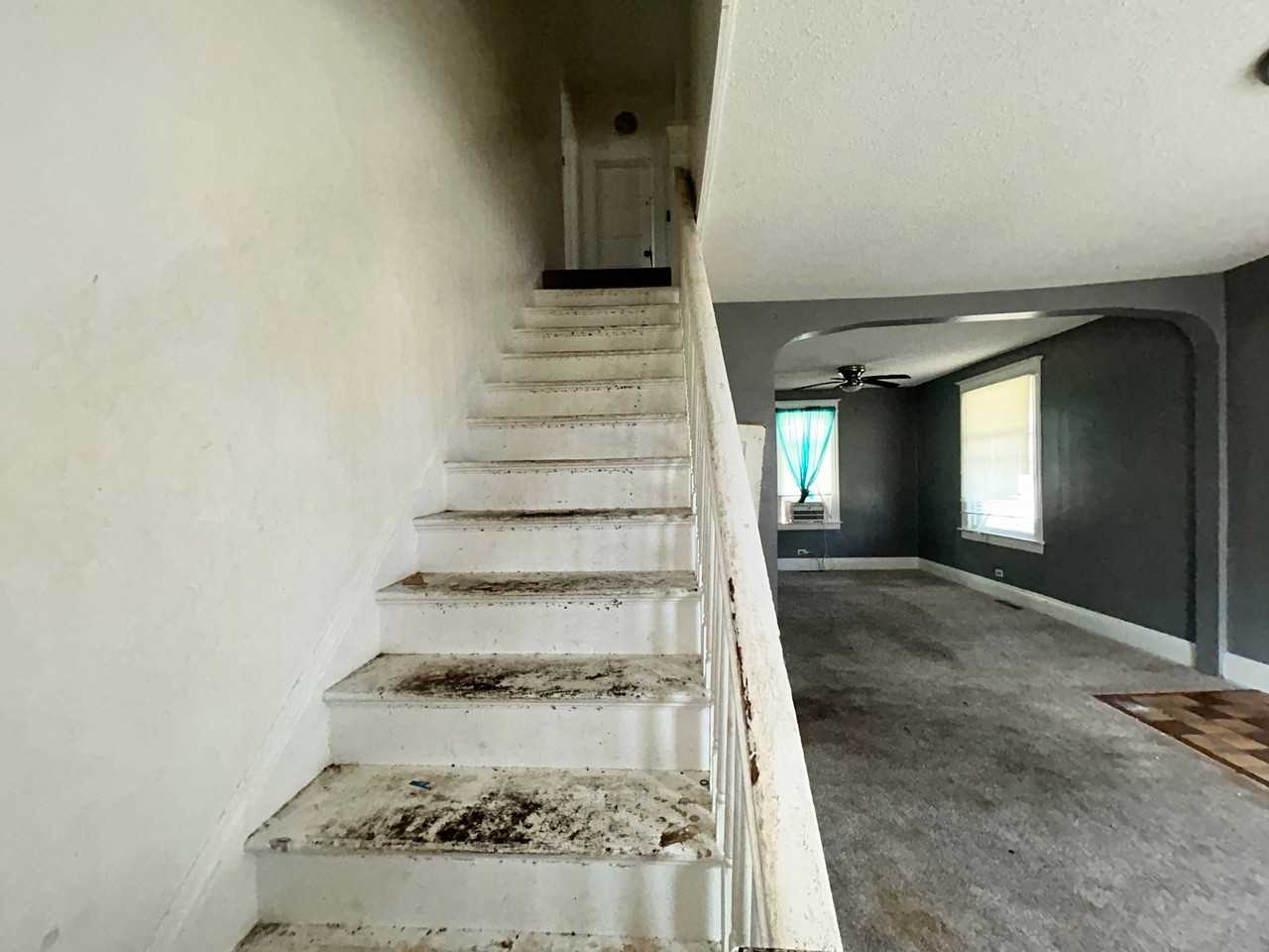 1349 N Monroe St - Photo 6 of 18