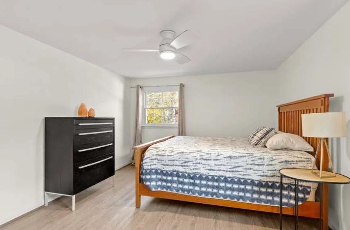 4 Harding Rd - Photo 4 of 7