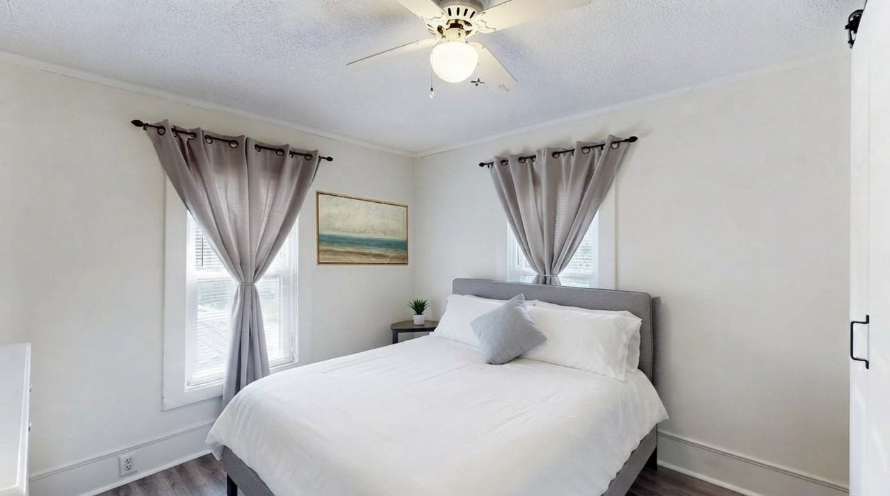 103 Fenton Ave - Photo 5 of 20