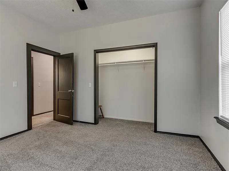 1012 N Beard Ave - Photo 5 of 20