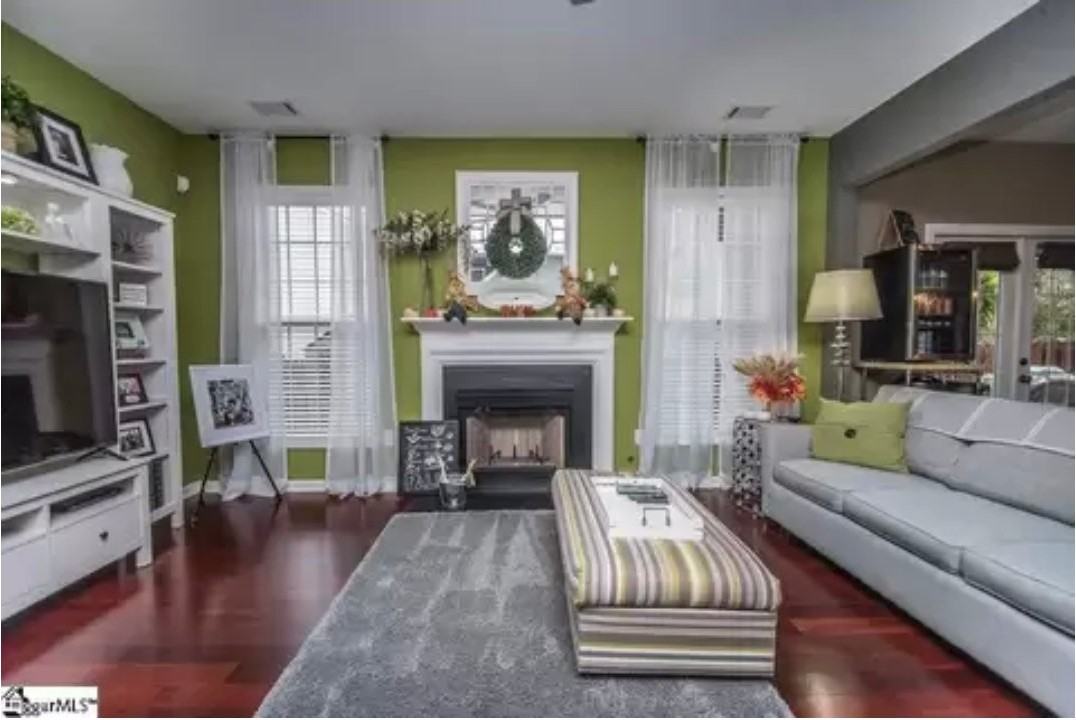 750 Terrace Creek Dr - Photo 4 of 20