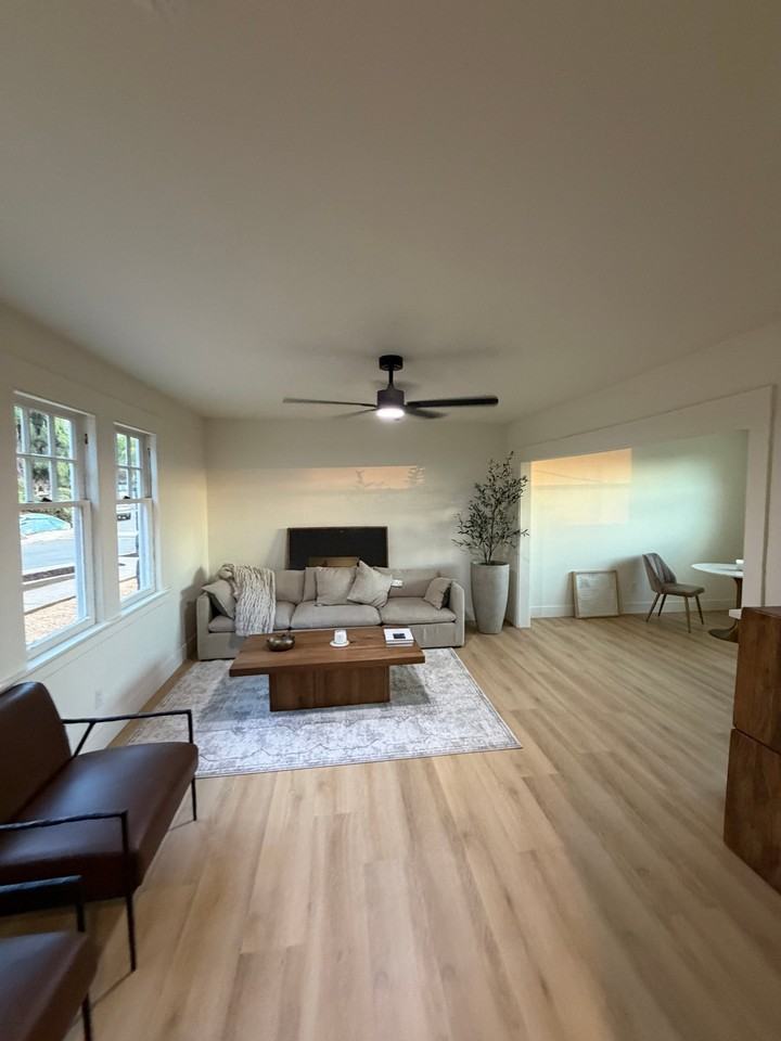 101 B St - Photo 2 of 10