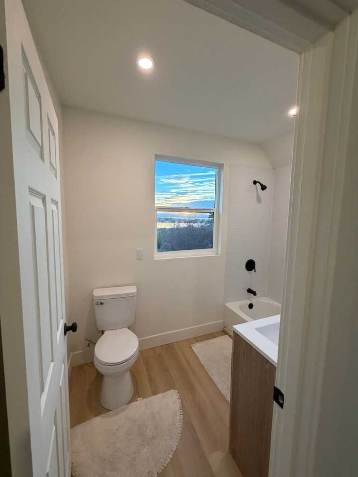101 B St - Photo 6 of 10