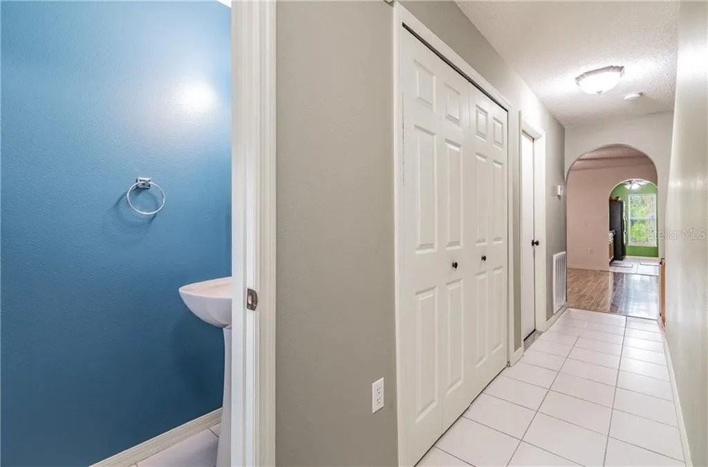 4625 Ashburn Square Dr - Photo 6 of 15