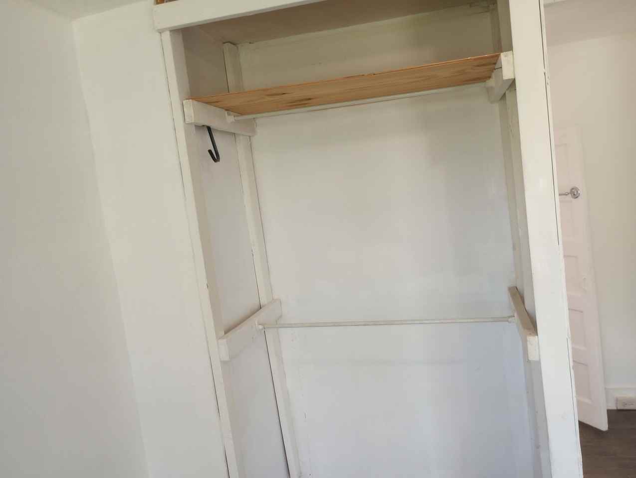 6Xx E Indiana Ave #3rdFL - Photo 6 of 7