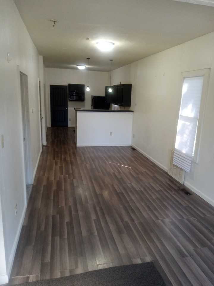3981 Buchanan St - Photo 2 of 12