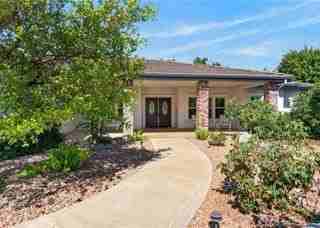 14325 Bush Ave - Photo 2 of 16
