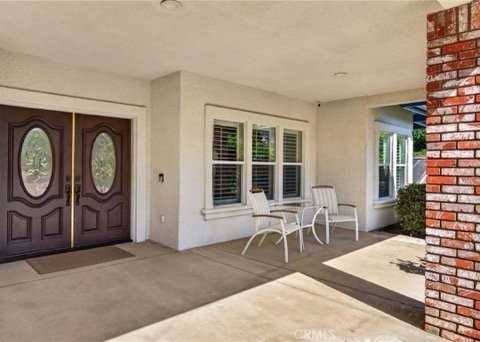 14325 Bush Ave - Photo 3 of 16