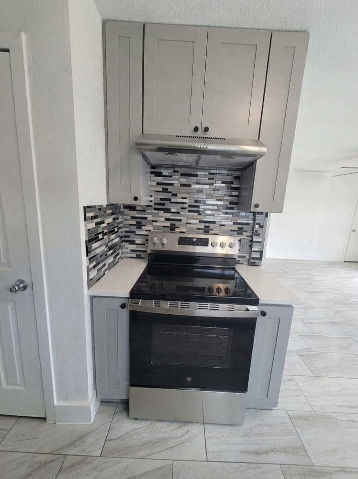 353 Kenmar Dr - Photo 7 of 13