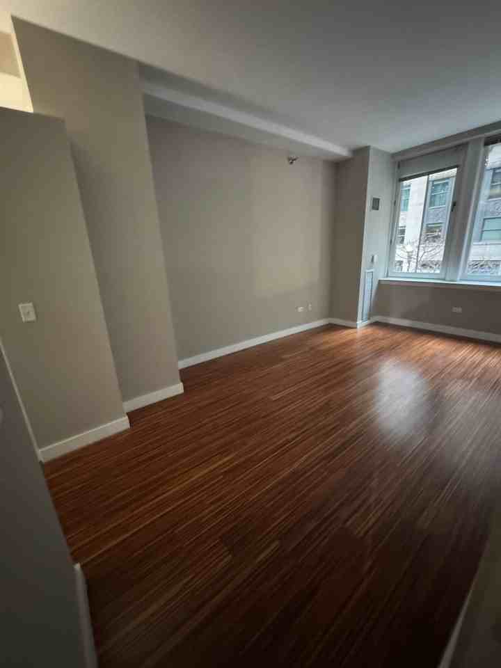 177 N Wabash Ave - Photo 3 of 15