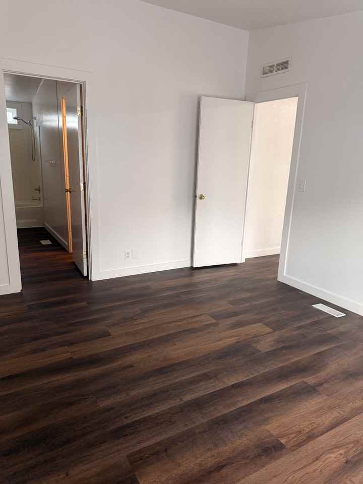 2150 Marion St Se - Photo 6 of 11