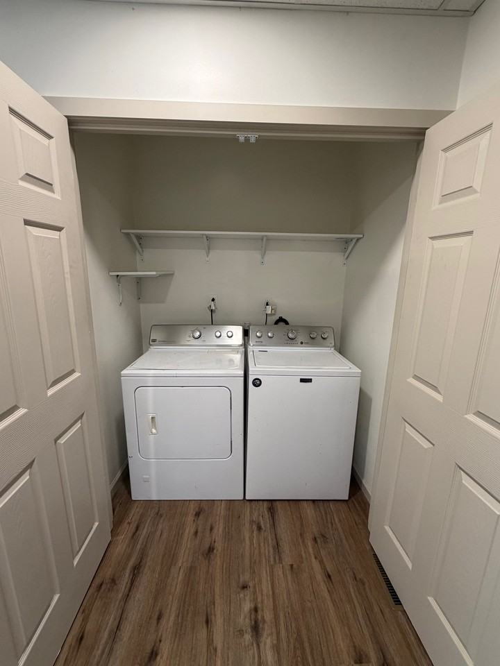 243 E 18th Ave - Photo 6 of 11