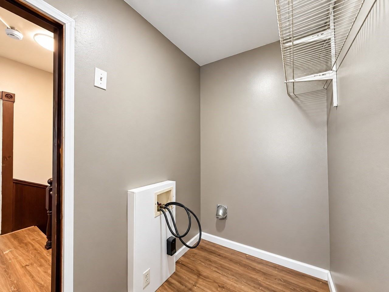 208 Bruce St #3 - Photo 3 of 6