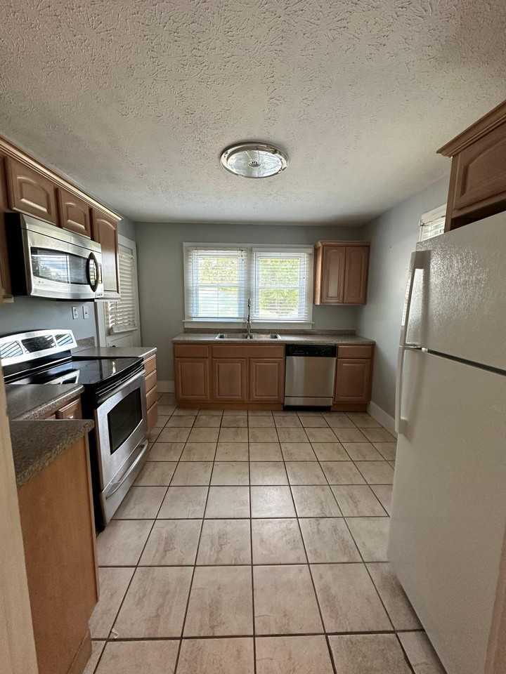 584 Old Corbin Pike Rd - Photo 5 of 13