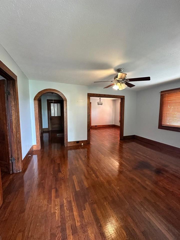 584 Old Corbin Pike Rd - Photo 7 of 13