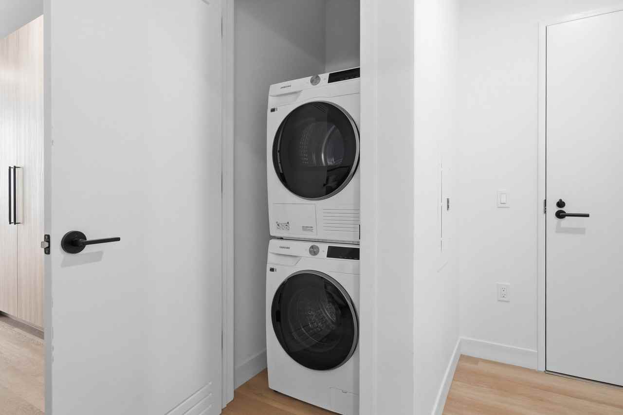 309 N Ada St - Photo 5 of 14