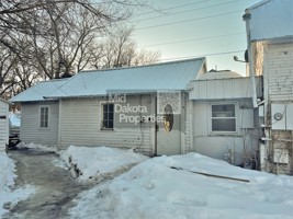 featured image of 709 S Sanborn Blvd