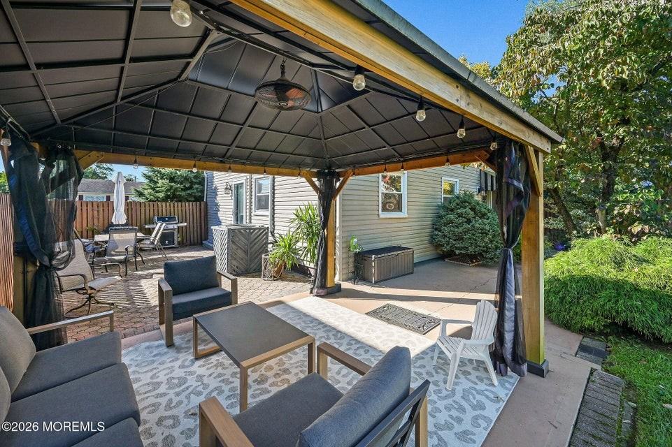 15 Jackson Street - Photo 3 of 4