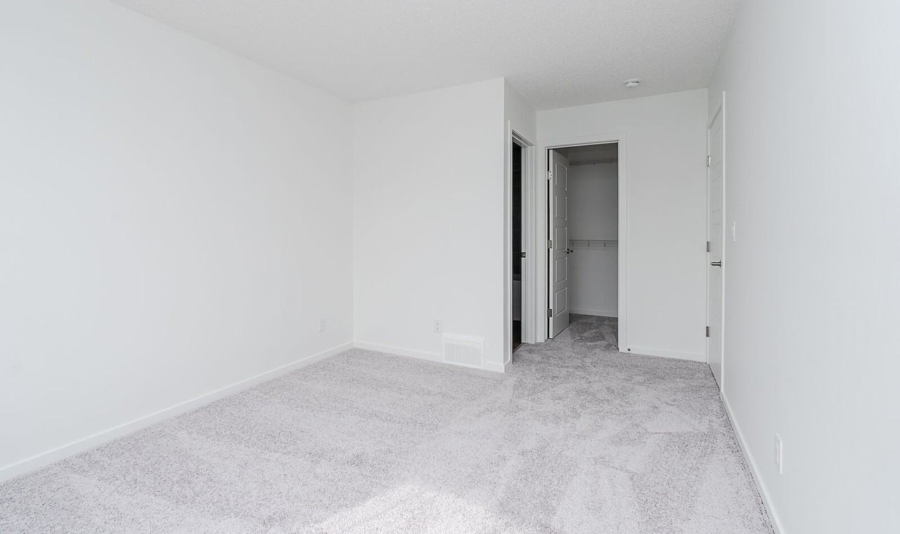 20541 21a Ave Nw - Photo 4 of 17