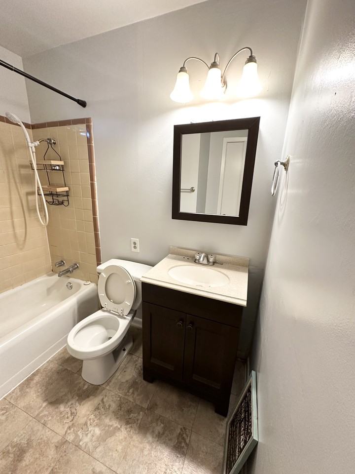 209 Harrell Dr #NA - Photo 5 of 8