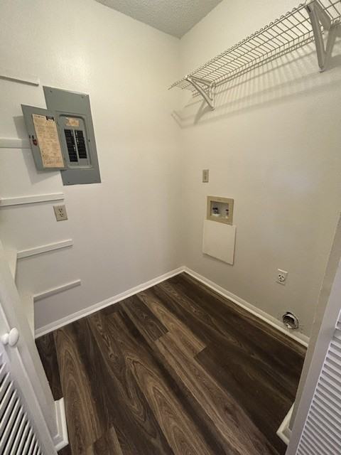 207 Weddell St #4D - Photo 4 of 11