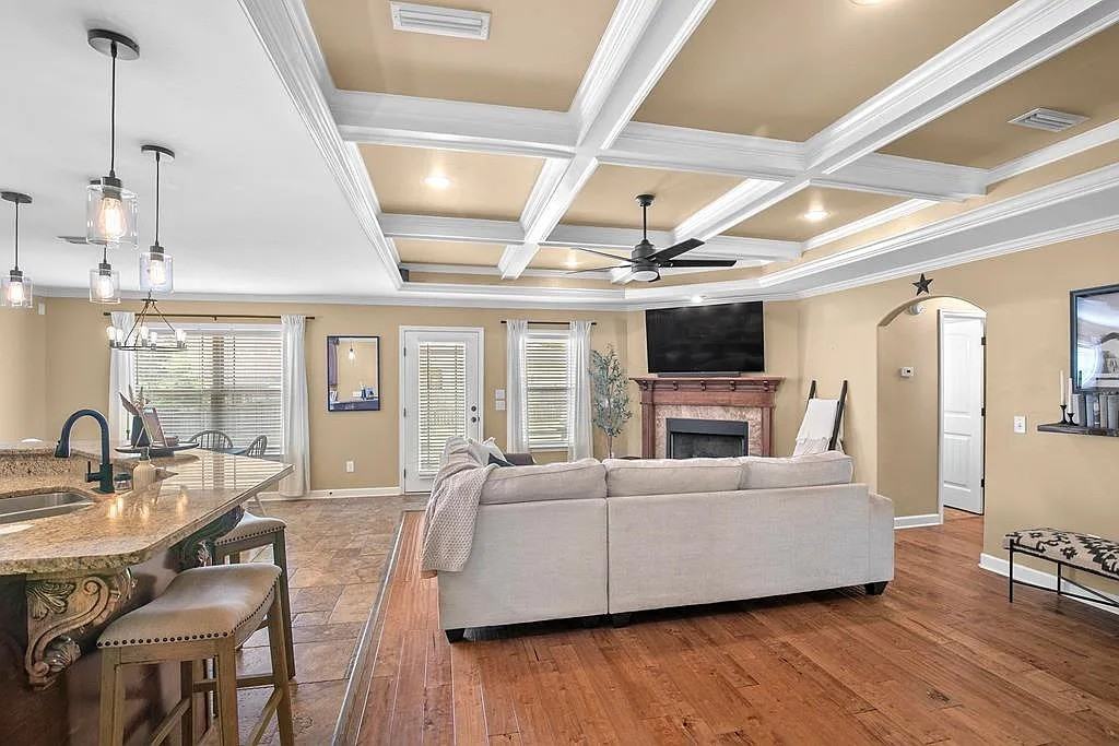 117 Belvedere Ln #NA - Photo 3 of 33