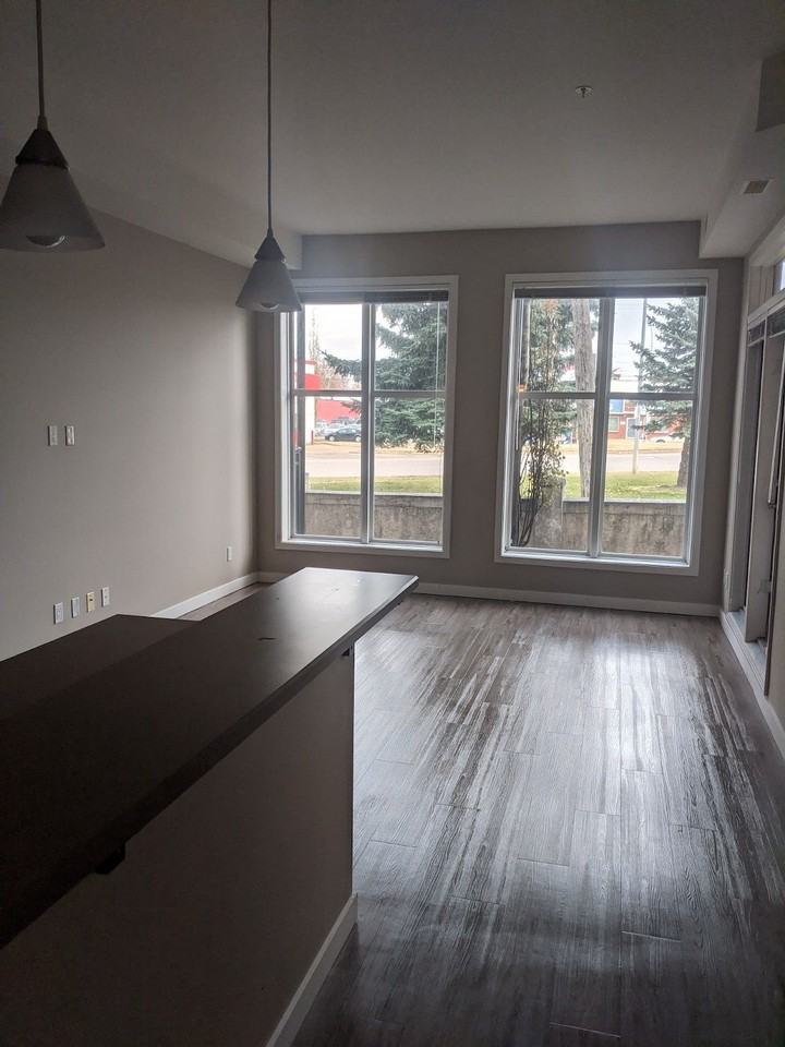 10531 Gates On 117th - Photo 5 of 30
