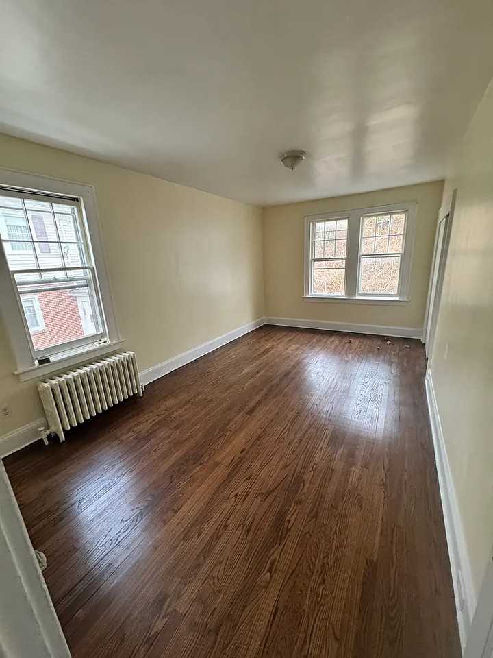 164 Hodge Ave #166 - Photo 6 of 15