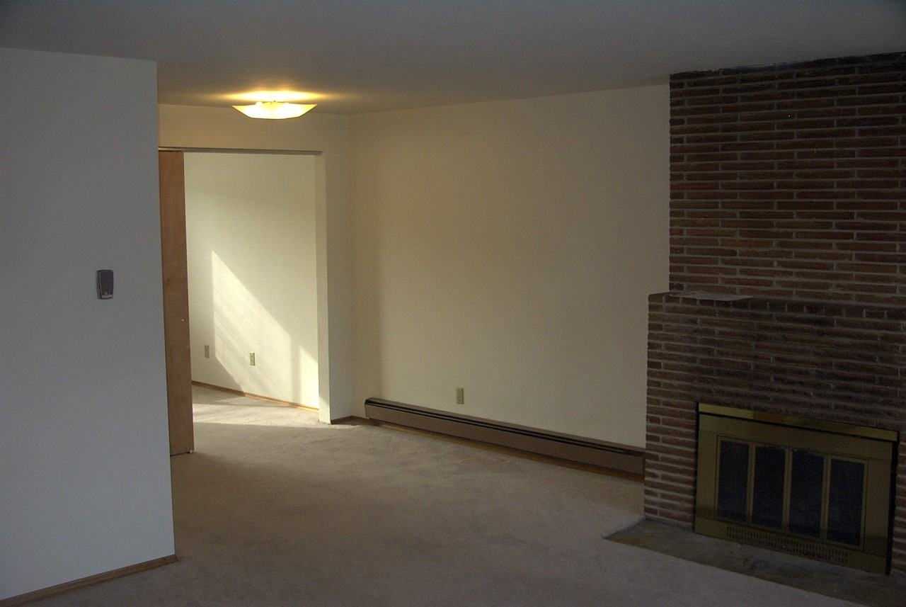 9209 Woodlawn Ave N #9209 - Photo 6 of 12