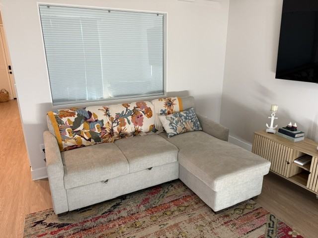 451 W Grand Ave #419 - Photo 4 of 8