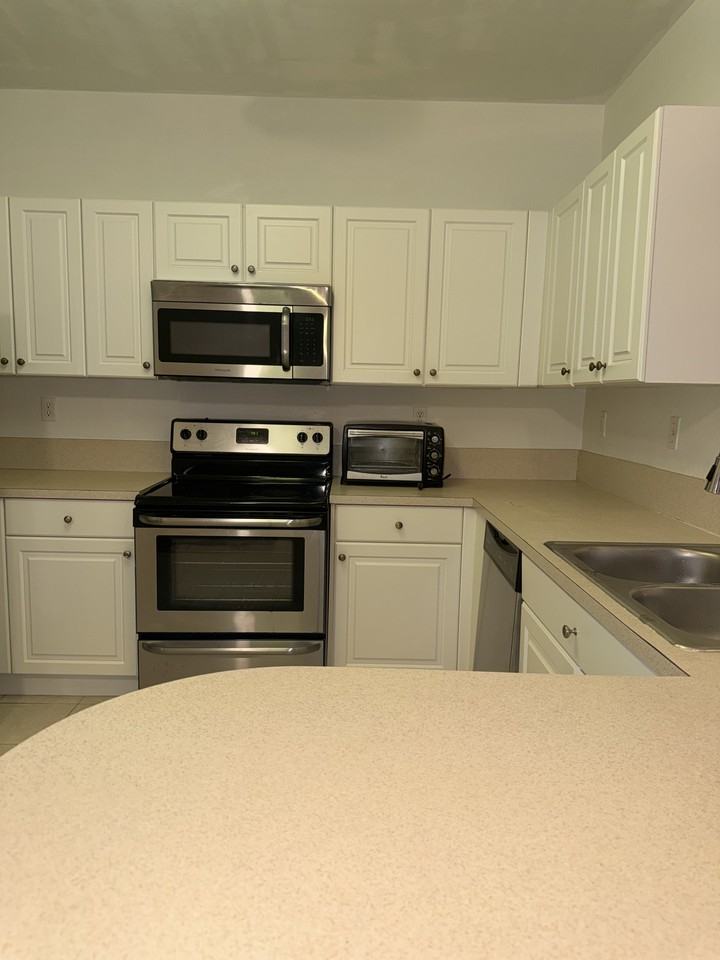 9266 Sw 220th St - Photo 4 of 18
