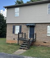 featured image of 1822 Burnette Ave #A