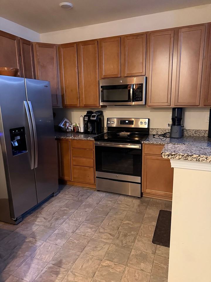 12217 Whiteside Dr #1 - Photo 4 of 14
