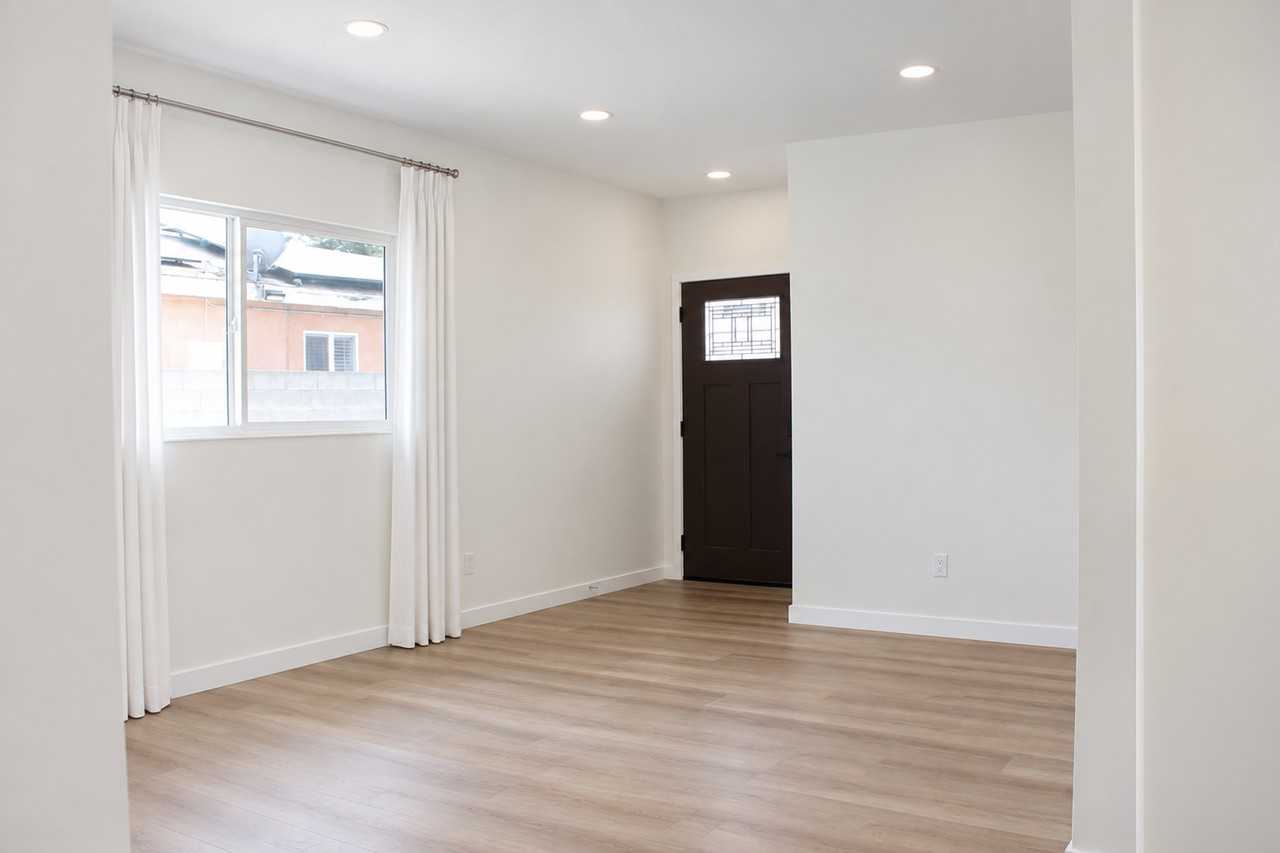 3246 W 135th St #A - Photo 7 of 20