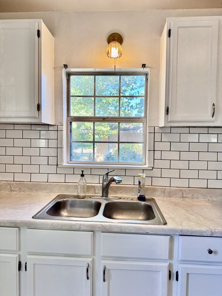 510 Elmwood Dr #NA - Photo 3 of 19