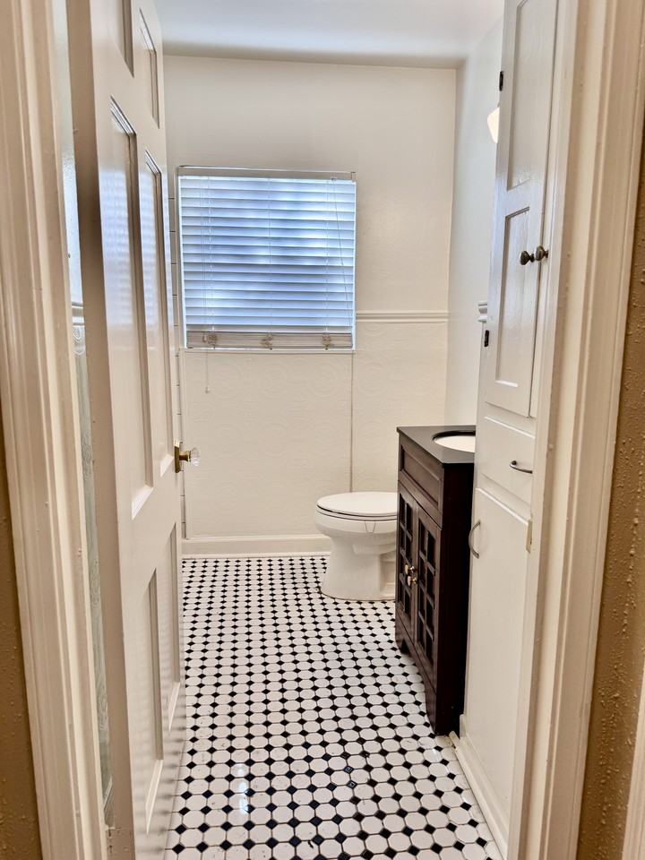 510 Elmwood Dr #NA - Photo 7 of 19