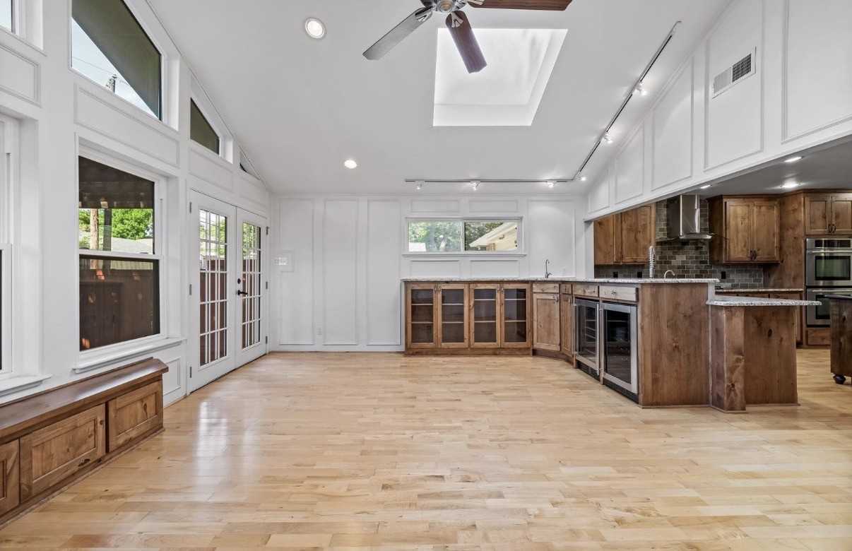 6615 Hunters Ridge Dr #NA - Photo 7 of 11