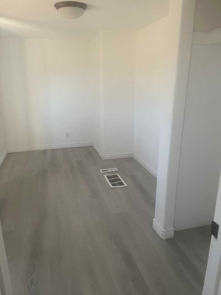 1336 W Iowa Ave #NA - Photo 7 of 13