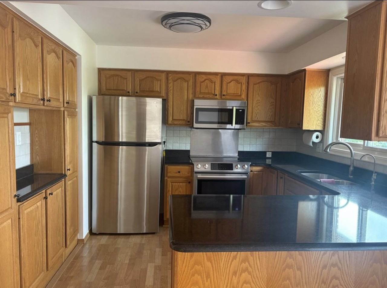36718 Lansbury Ln #NA - Photo 2 of 20