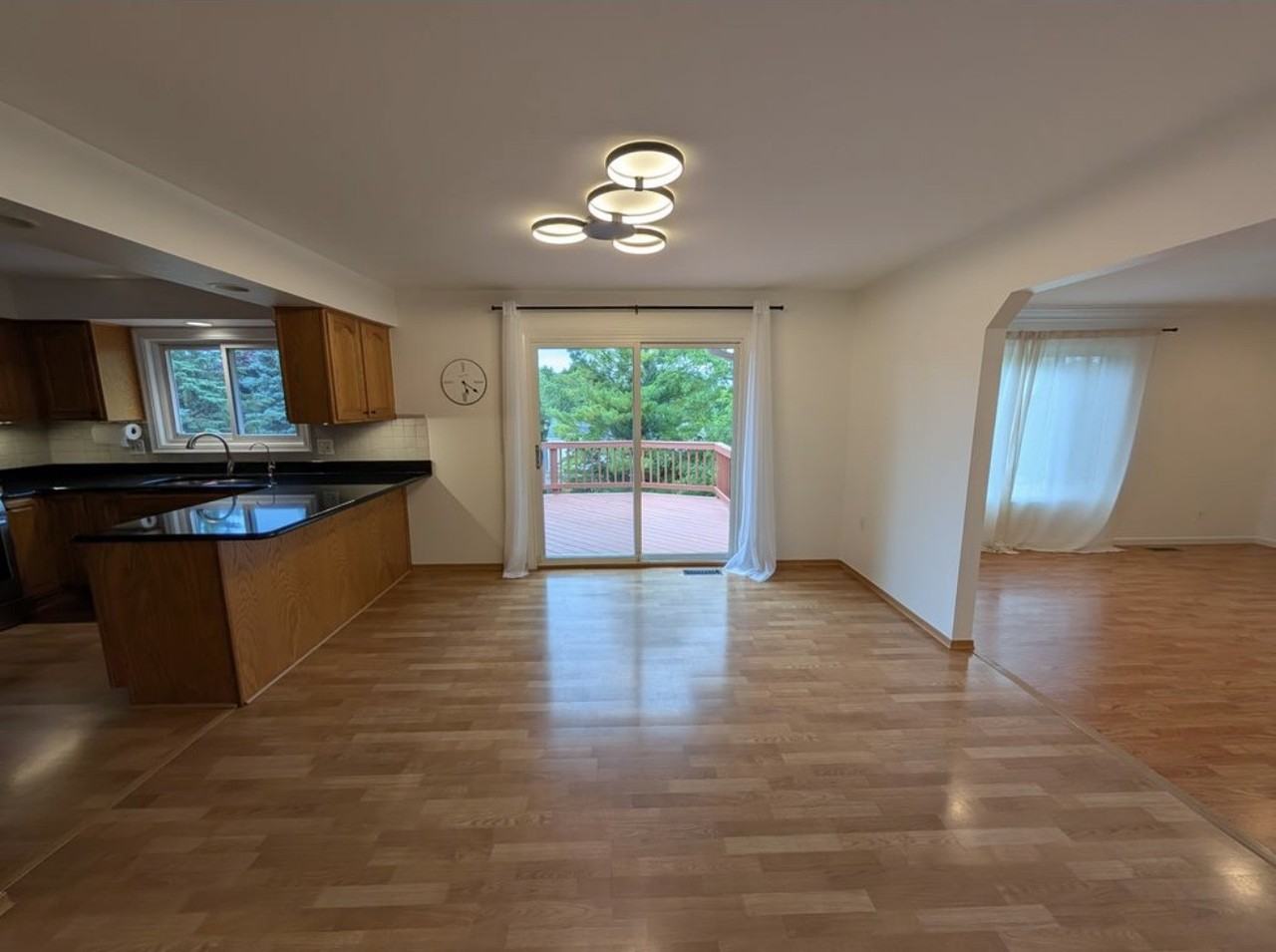36718 Lansbury Ln #NA - Photo 3 of 20