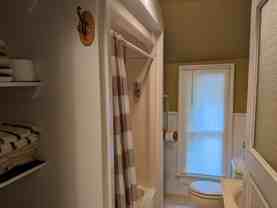 214 8th St #UPPER - Photo 1 of 1