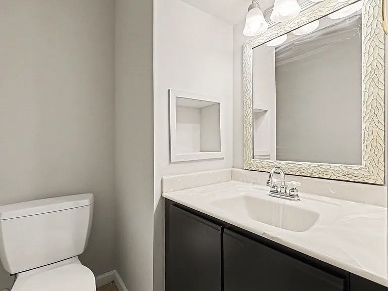 5645 Hamstead Xing #5645 - Photo 3 of 24