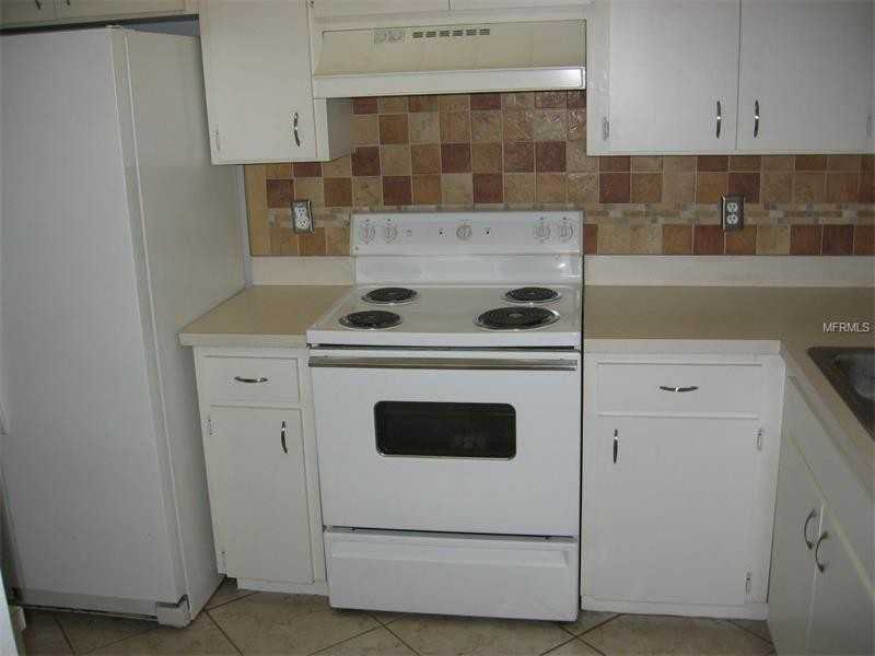 5920 Bayside Key Dr #NONE - Photo 3 of 16