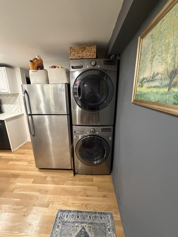 65 Somers St #1 - Photo 5 of 10