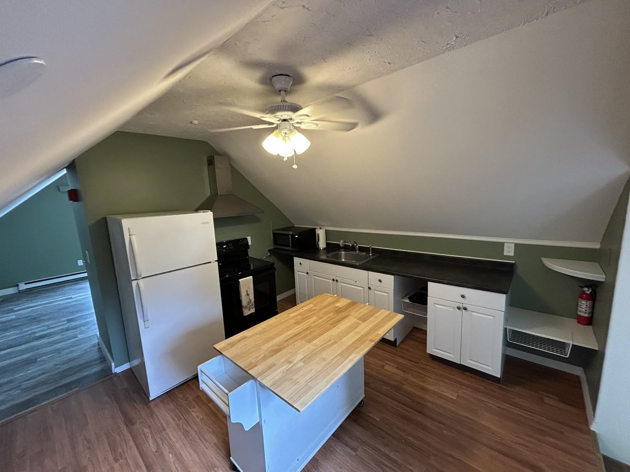 2224 Union St #3 - Photo 2 of 14