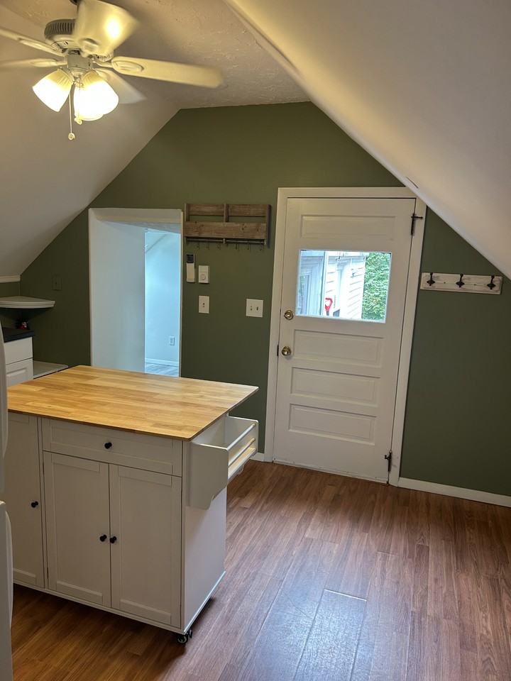 2224 Union St #3 - Photo 5 of 14