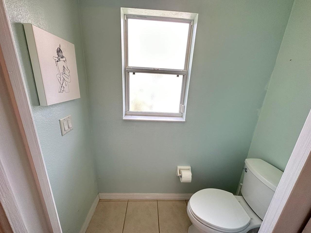 2273 Glasbern Cir #NA - Photo 3 of 17